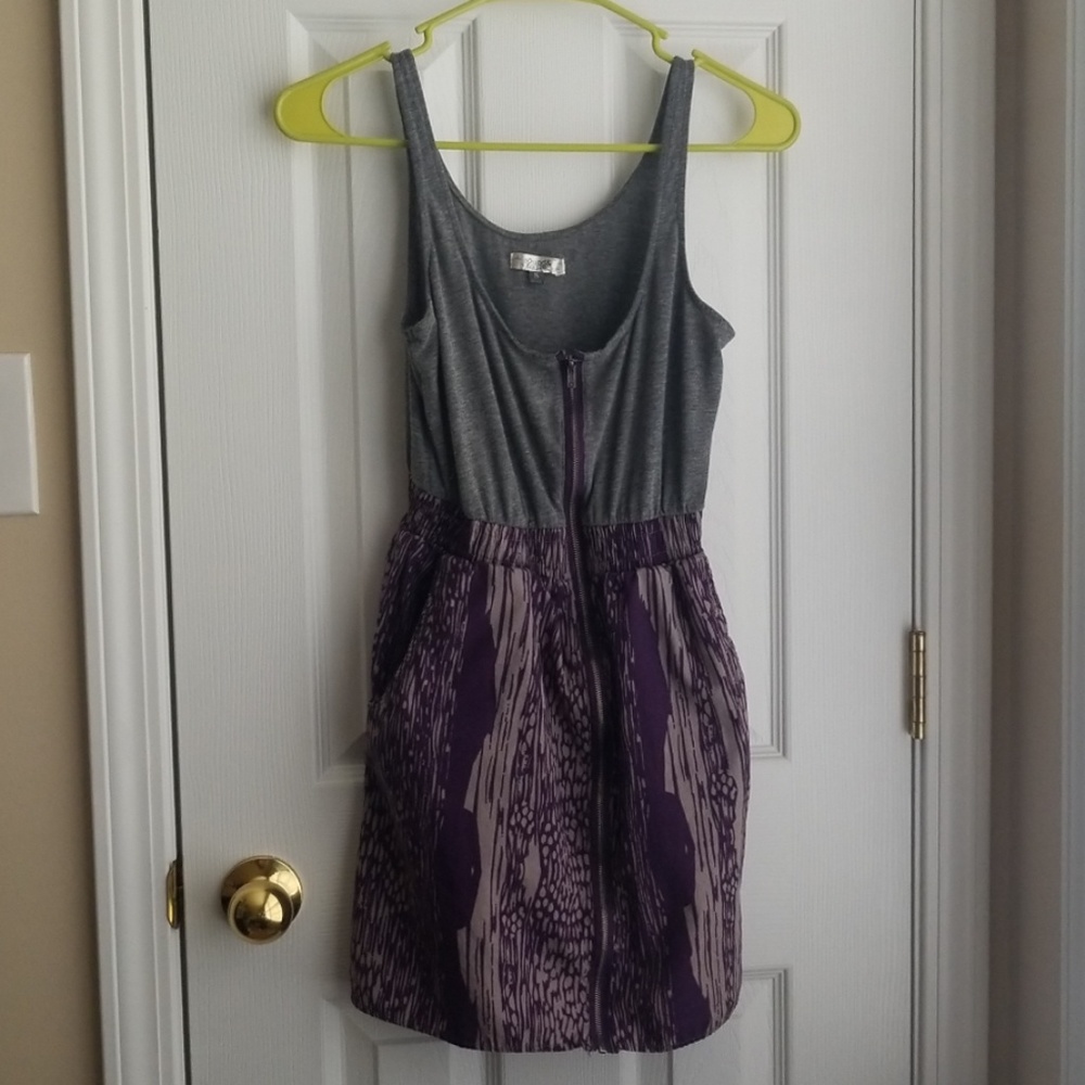 Gray and Black Small Zip Dress with Pockets